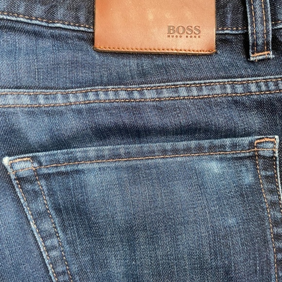 ❌❌❌SOLD❌❌❌Hugo Boss 2 pair for $30 1 pair for $20 - Picture 2 of 7
